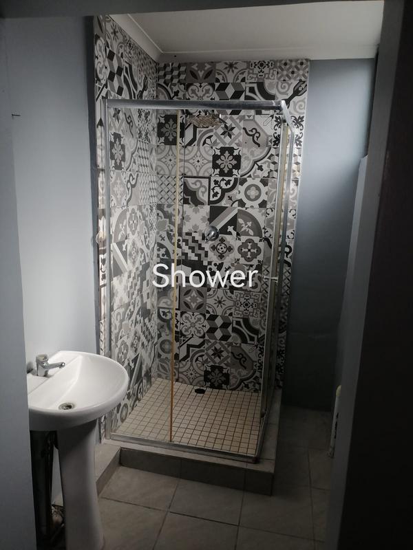 To Let 2 Bedroom Property for Rent in Bluff KwaZulu-Natal