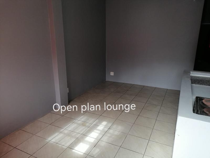 To Let 2 Bedroom Property for Rent in Bluff KwaZulu-Natal
