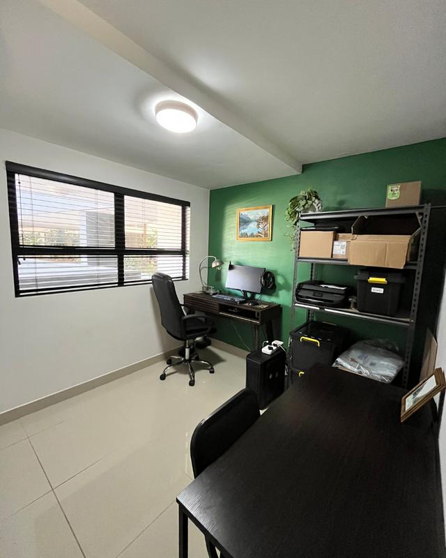 2 Bedroom Property for Sale in Umhlanga Ridge KwaZulu-Natal