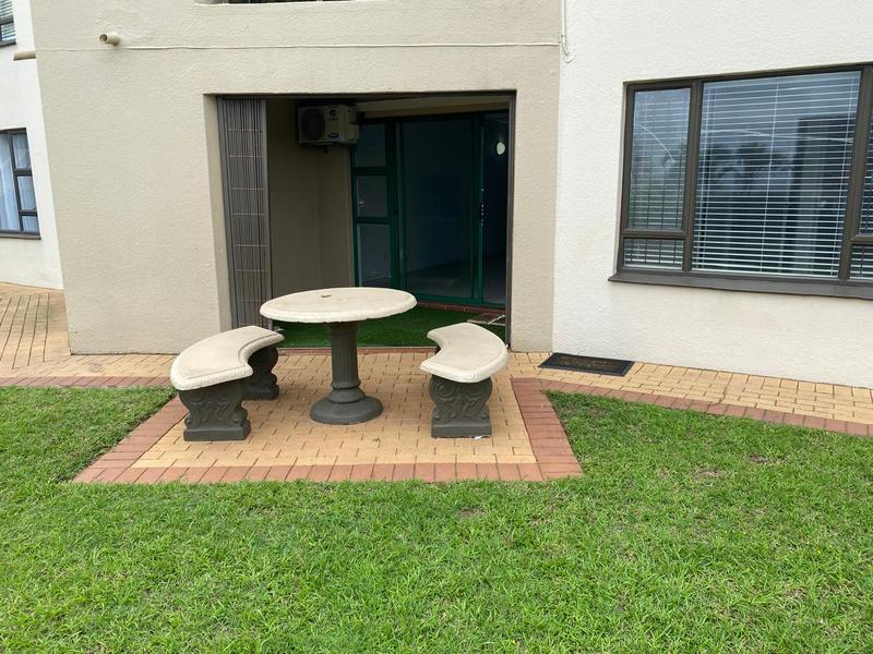 2 Bedroom Property for Sale in Umhlanga KwaZulu-Natal