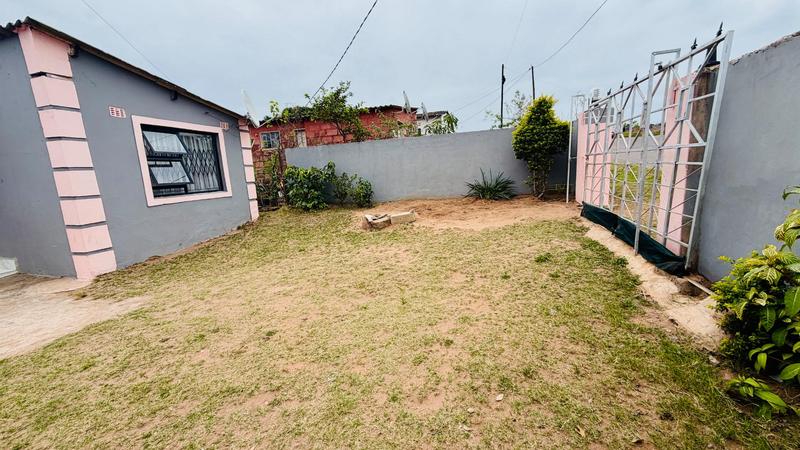 3 Bedroom Property for Sale in Kwandengezi KwaZulu-Natal