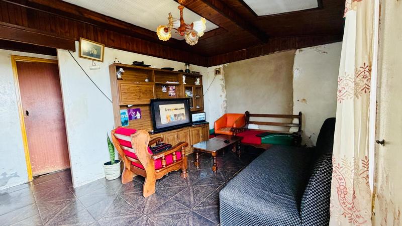 4 Bedroom Property for Sale in Umlazi KwaZulu-Natal
