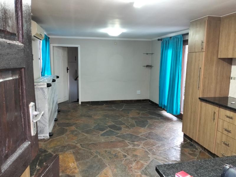 1 Bedroom Property for Sale in Saiccor Village KwaZulu-Natal