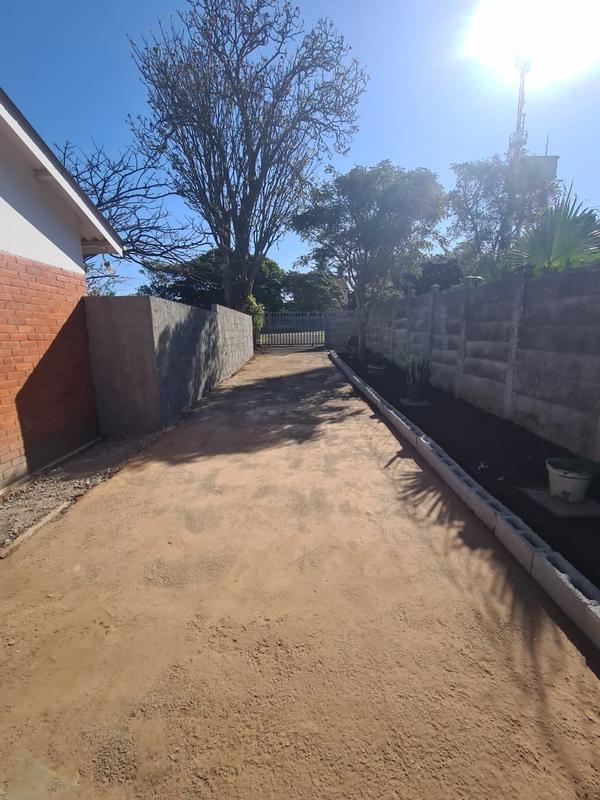 1 Bedroom Property for Sale in Saiccor Village KwaZulu-Natal