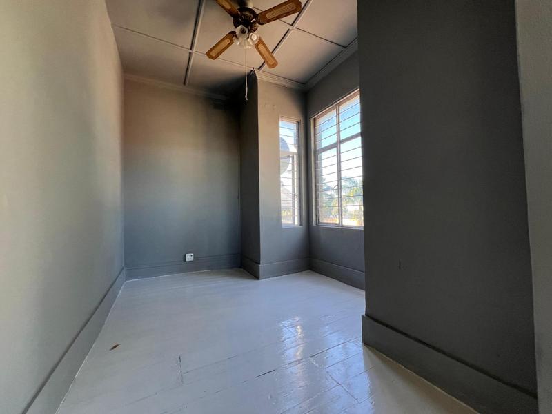 6 Bedroom Property for Sale in Morningside KwaZulu-Natal