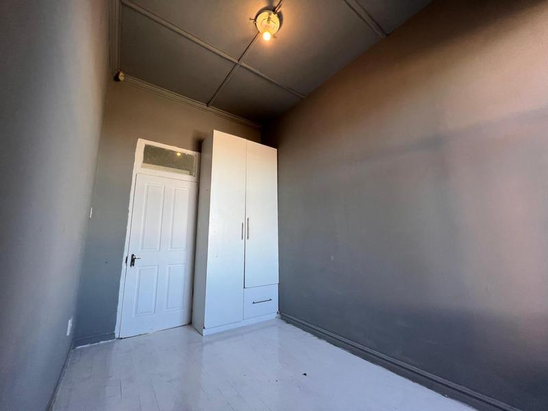 6 Bedroom Property for Sale in Morningside KwaZulu-Natal