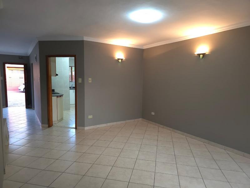 3 Bedroom Property for Sale in Waterways KwaZulu-Natal