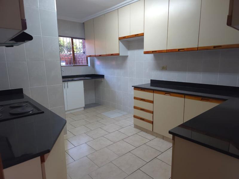 3 Bedroom Property for Sale in Waterways KwaZulu-Natal
