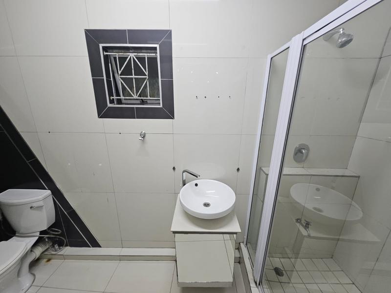 To Let 2 Bedroom Property for Rent in Durban Central KwaZulu-Natal
