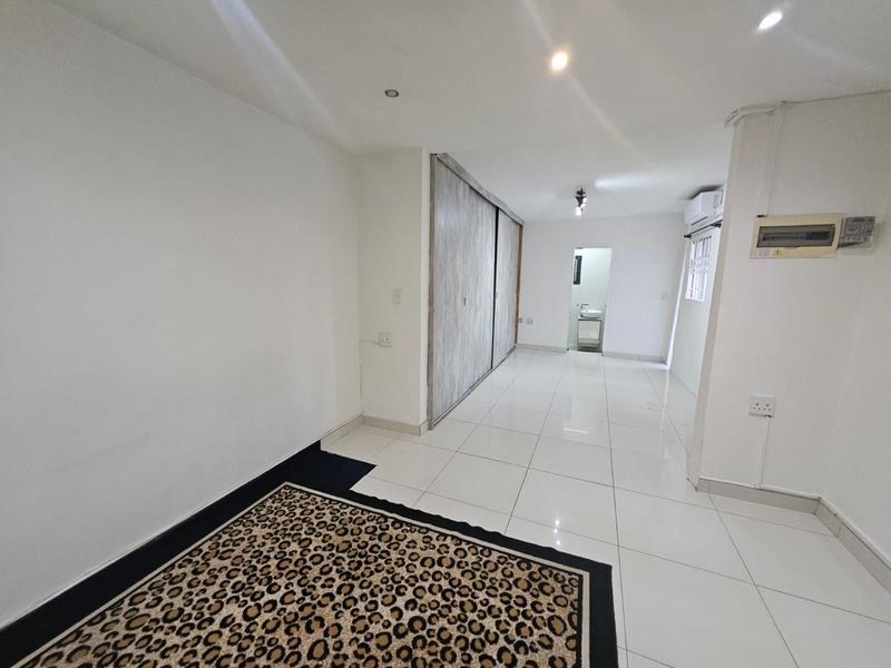 To Let 2 Bedroom Property for Rent in Durban Central KwaZulu-Natal