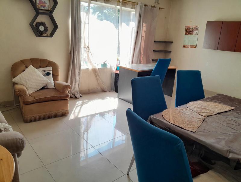 2 Bedroom Property for Sale in Windermere KwaZulu-Natal