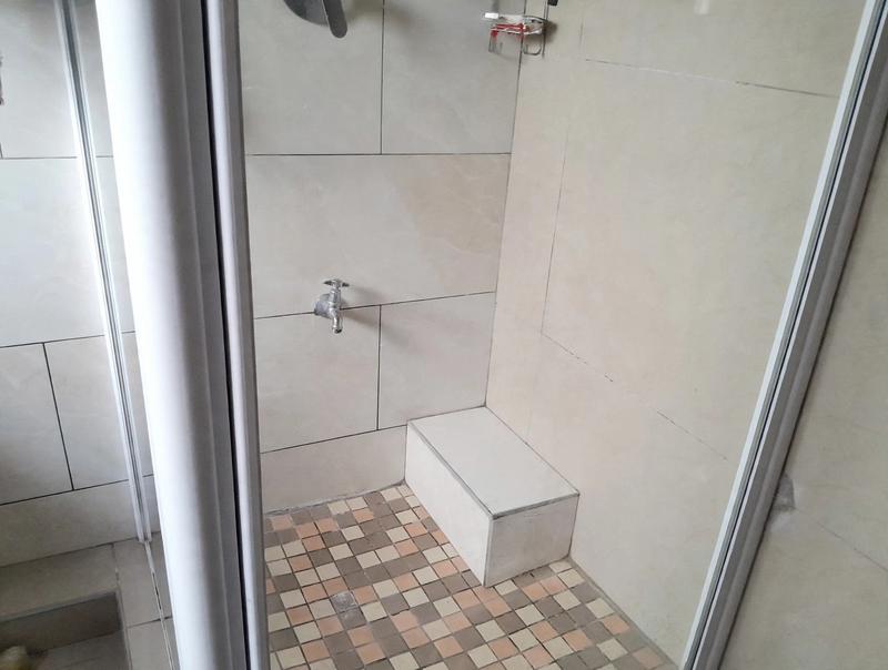 2 Bedroom Property for Sale in Windermere KwaZulu-Natal