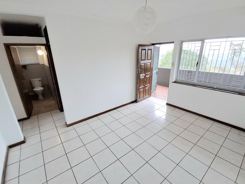 To Let 2 Bedroom Property for Rent in Reservoir Hills KwaZulu-Natal