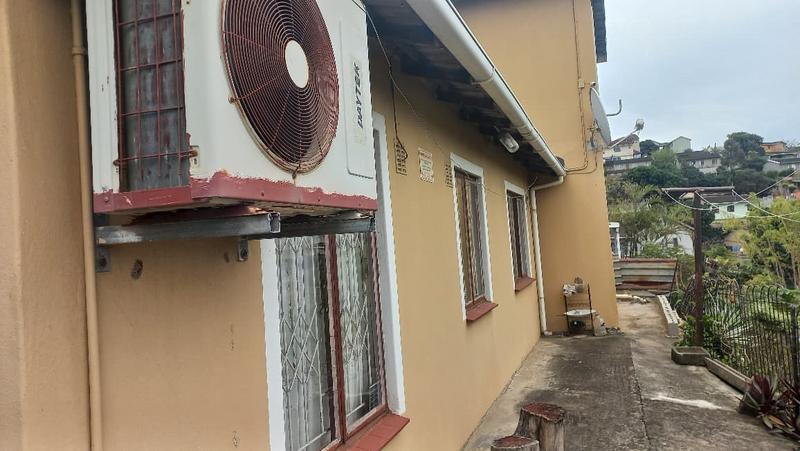 5 Bedroom Property for Sale in Bonela KwaZulu-Natal