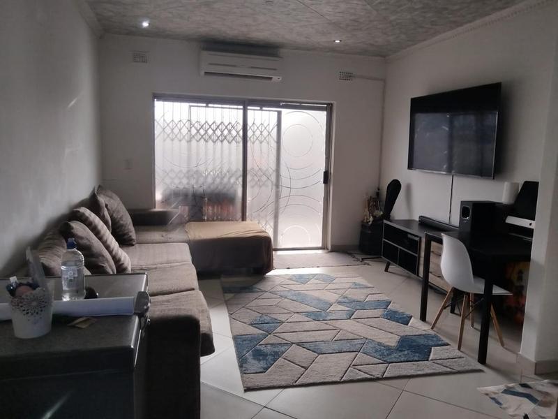 2 Bedroom Property for Sale in Brackenham KwaZulu-Natal