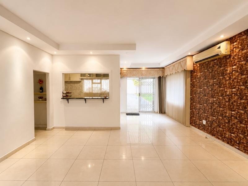 3 Bedroom Property for Sale in Yellowwood Park KwaZulu-Natal