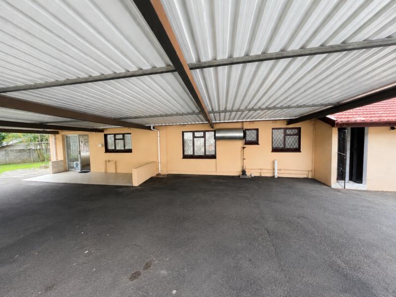 3 Bedroom Property for Sale in Yellowwood Park KwaZulu-Natal