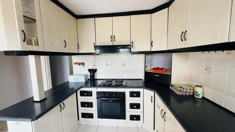 3 Bedroom Property for Sale in Lotus Park KwaZulu-Natal