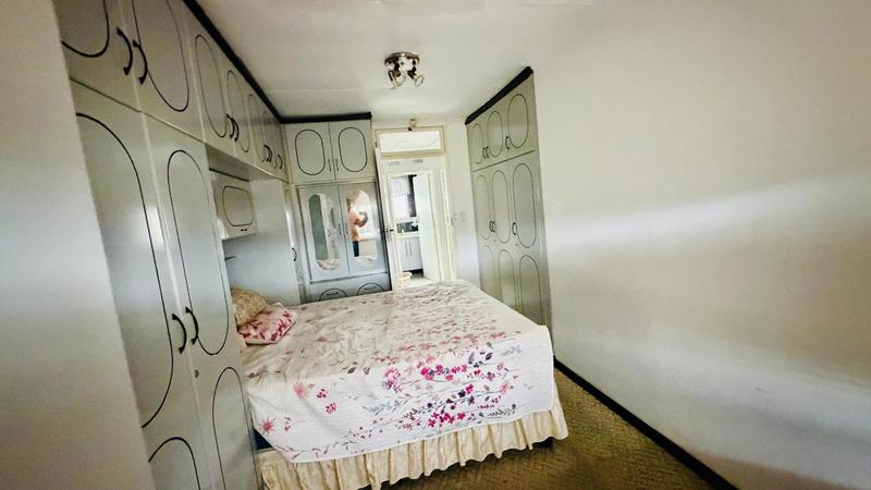 3 Bedroom Property for Sale in Lotus Park KwaZulu-Natal