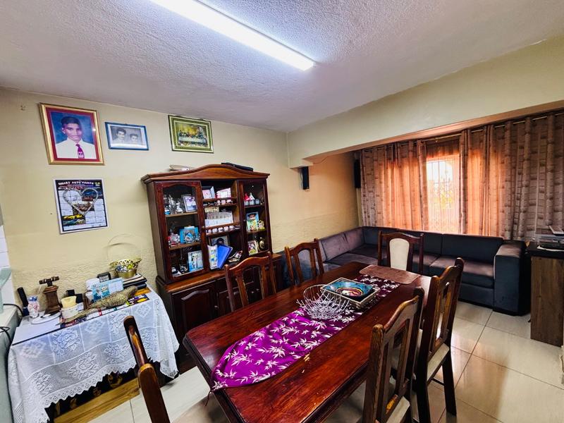 7 Bedroom Property for Sale in Castlehill KwaZulu-Natal
