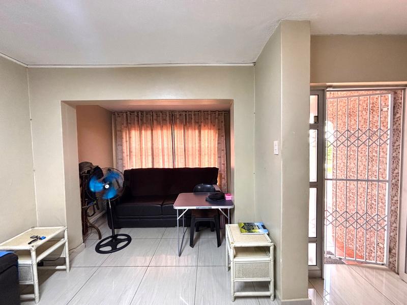 7 Bedroom Property for Sale in Castlehill KwaZulu-Natal