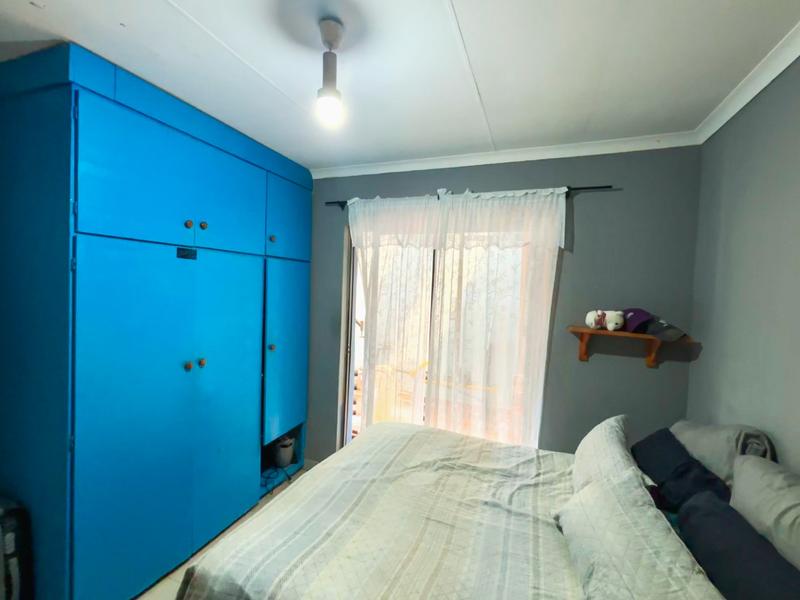 7 Bedroom Property for Sale in Castlehill KwaZulu-Natal