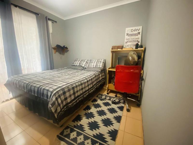 7 Bedroom Property for Sale in Castlehill KwaZulu-Natal