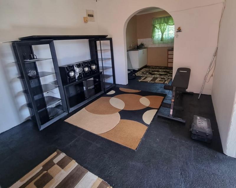 6 Bedroom Property for Sale in Shallcross KwaZulu-Natal