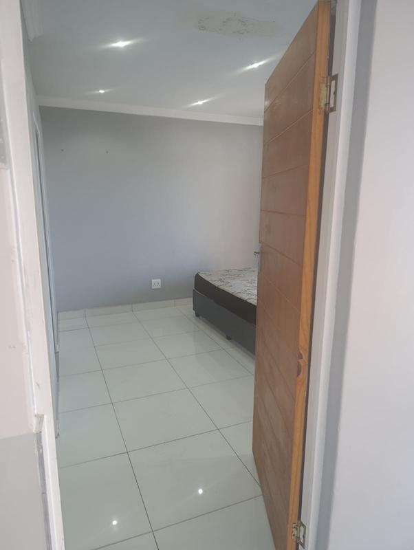 2 Bedroom Property for Sale in Sea View KwaZulu-Natal