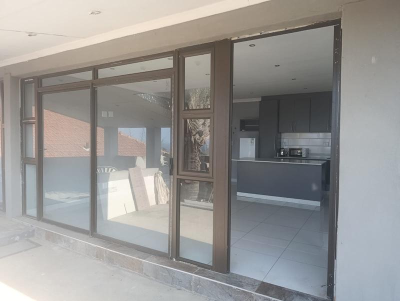 2 Bedroom Property for Sale in Sea View KwaZulu-Natal