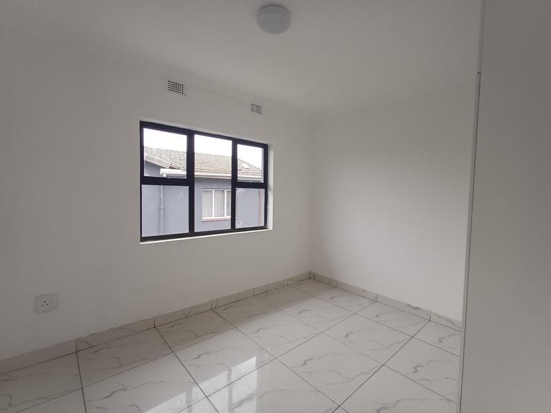 To Let 2 Bedroom Property for Rent in Overport KwaZulu-Natal