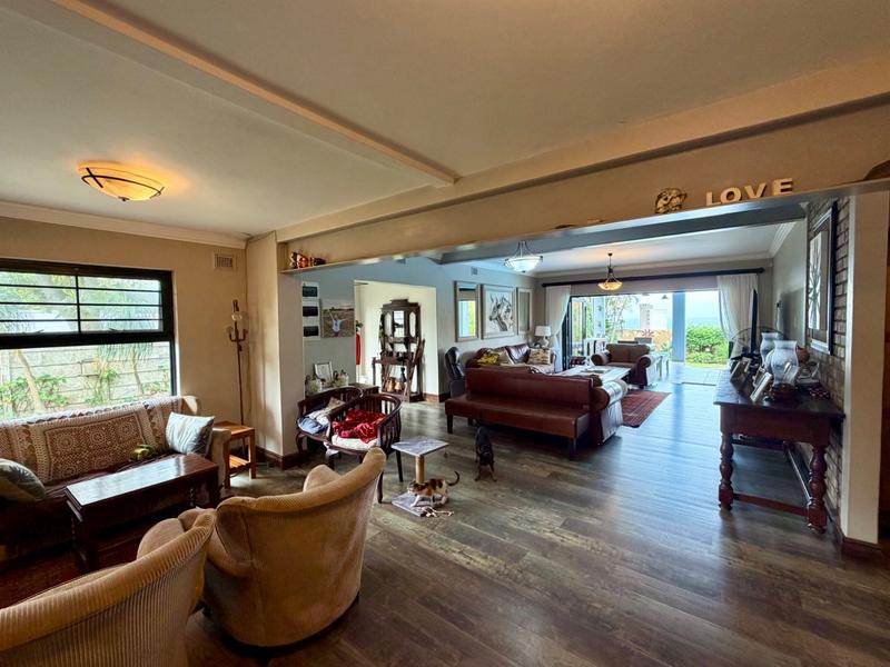 8 Bedroom Property for Sale in Umhlanga KwaZulu-Natal