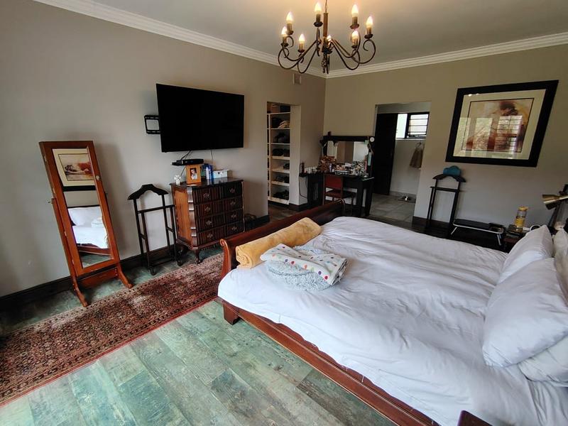 8 Bedroom Property for Sale in Umhlanga KwaZulu-Natal
