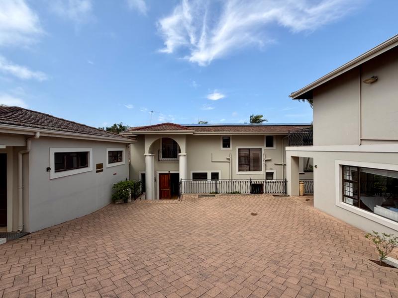 8 Bedroom Property for Sale in Umhlanga KwaZulu-Natal