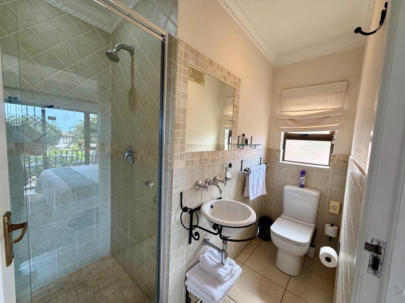 8 Bedroom Property for Sale in Umhlanga KwaZulu-Natal