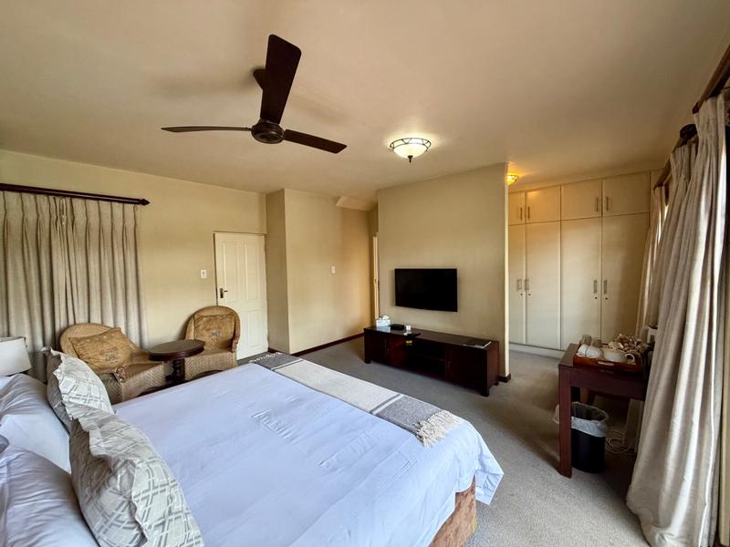 8 Bedroom Property for Sale in Umhlanga KwaZulu-Natal