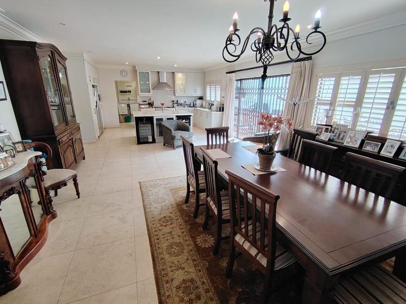 8 Bedroom Property for Sale in Umhlanga KwaZulu-Natal
