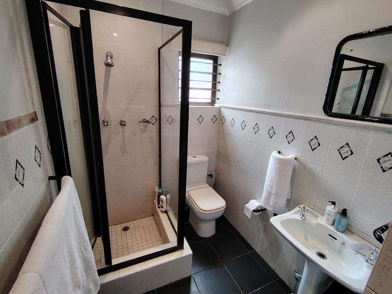 8 Bedroom Property for Sale in Umhlanga KwaZulu-Natal