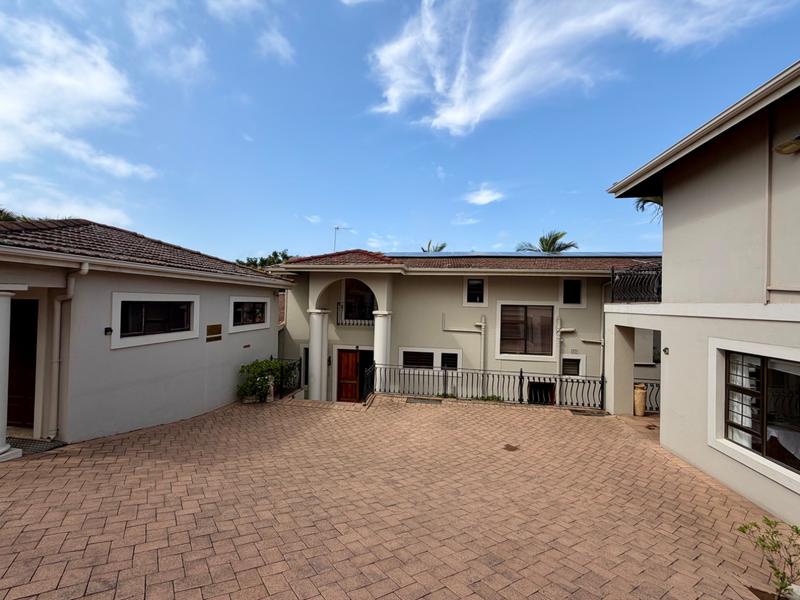 8 Bedroom Property for Sale in Umhlanga KwaZulu-Natal