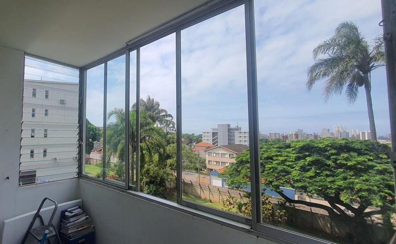 To Let 2 Bedroom Property for Rent in Essenwood KwaZulu-Natal