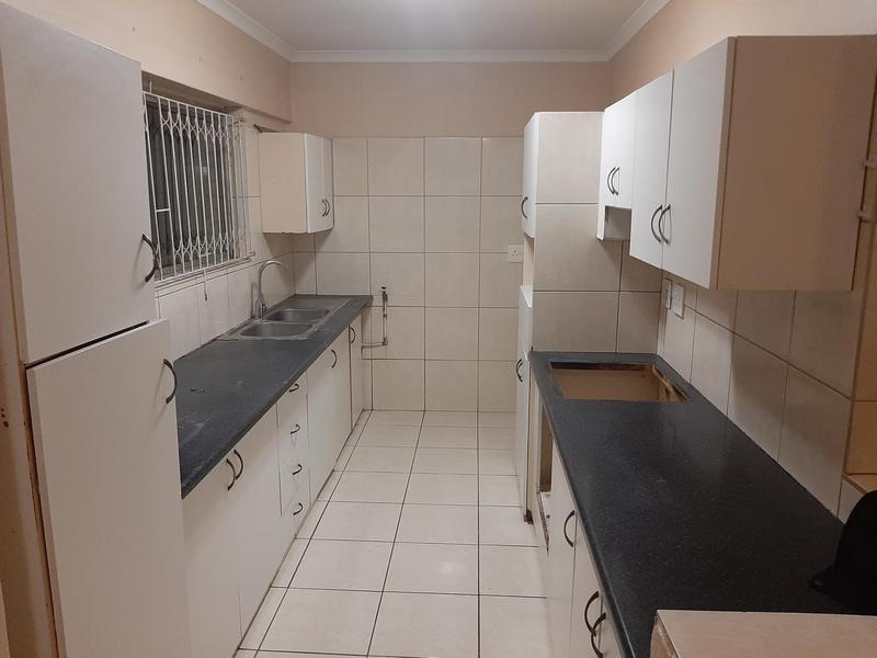 To Let 2 Bedroom Property for Rent in Overport KwaZulu-Natal