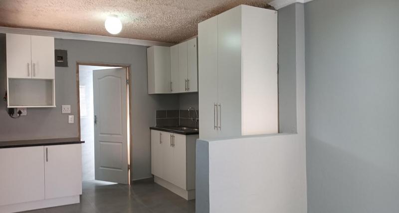 To Let 1 Bedroom Property for Rent in Berkshire Downs KwaZulu-Natal
