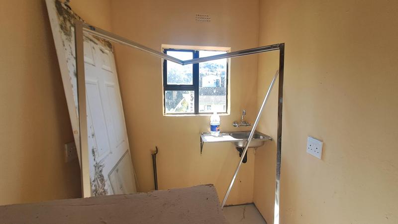 To Let 1 Bedroom Property for Rent in Umlazi KwaZulu-Natal