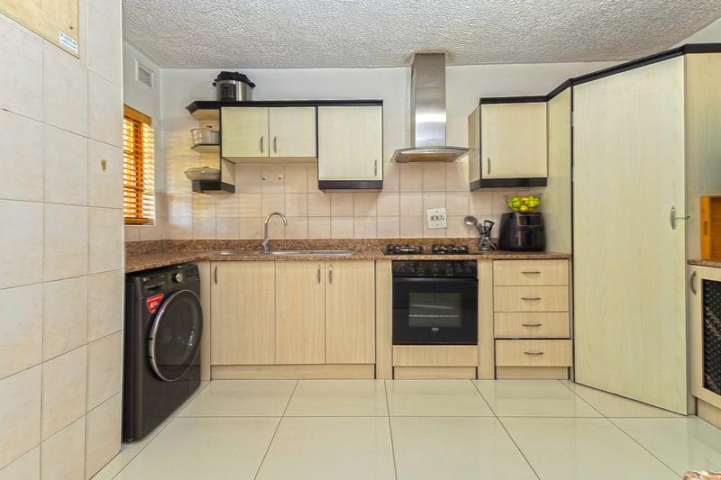 3 Bedroom Property for Sale in Manors KwaZulu-Natal