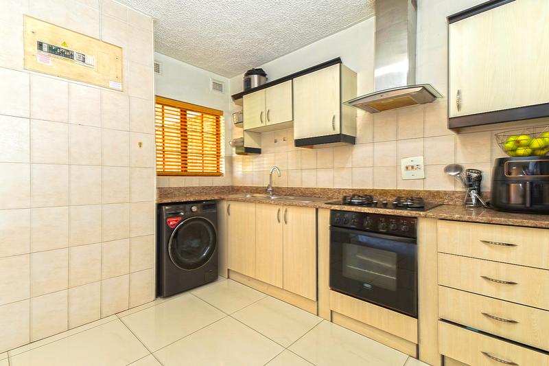 3 Bedroom Property for Sale in Manors KwaZulu-Natal