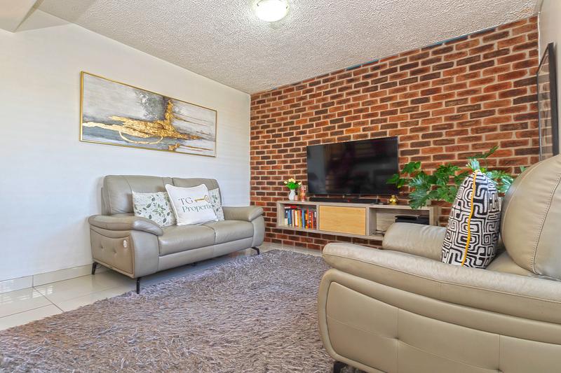 3 Bedroom Property for Sale in Manors KwaZulu-Natal