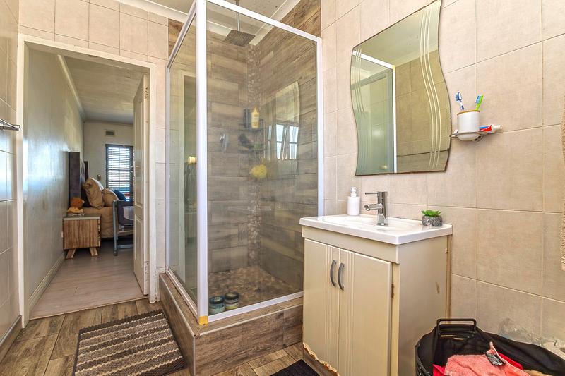 3 Bedroom Property for Sale in Manors KwaZulu-Natal