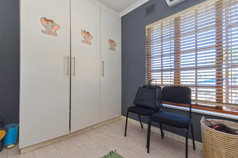 3 Bedroom Property for Sale in Manors KwaZulu-Natal
