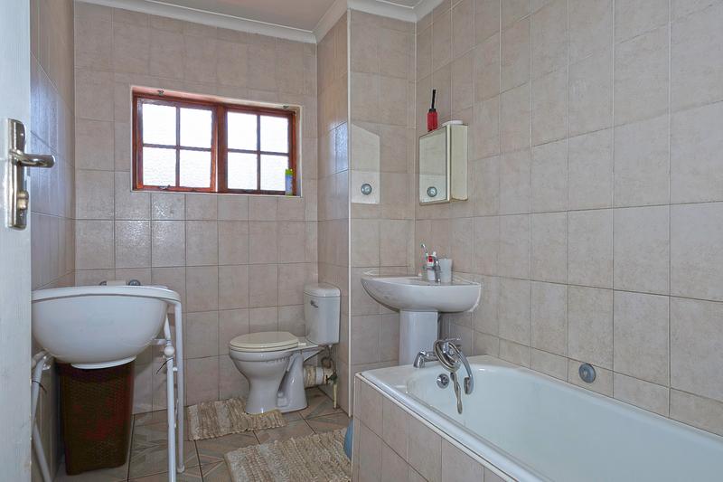 3 Bedroom Property for Sale in Manors KwaZulu-Natal
