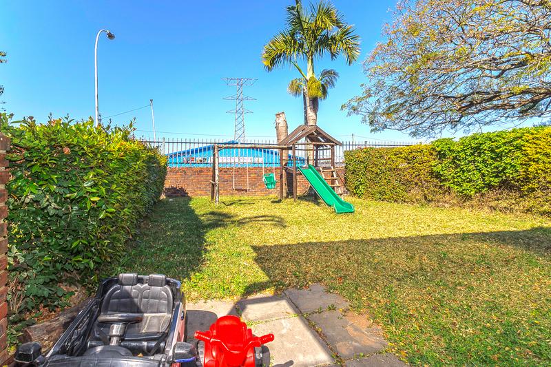 3 Bedroom Property for Sale in Manors KwaZulu-Natal